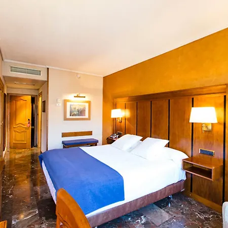Hotel Condestable Iranzo 4*