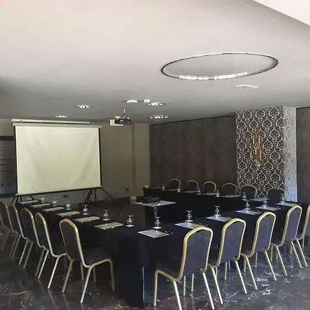 Hotel Condestable Iranzo 4*
