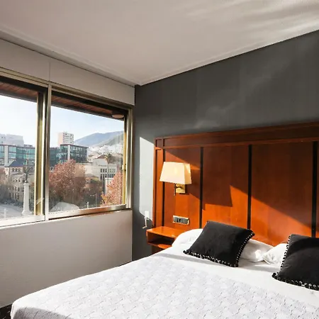 Hotel Condestable Iranzo